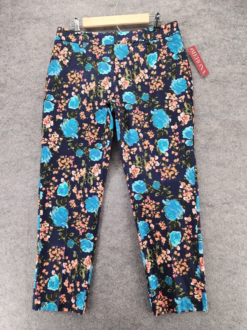 Merona Pants Womens 10 Ankle Curvy Blue Rose Floral Mid Rise